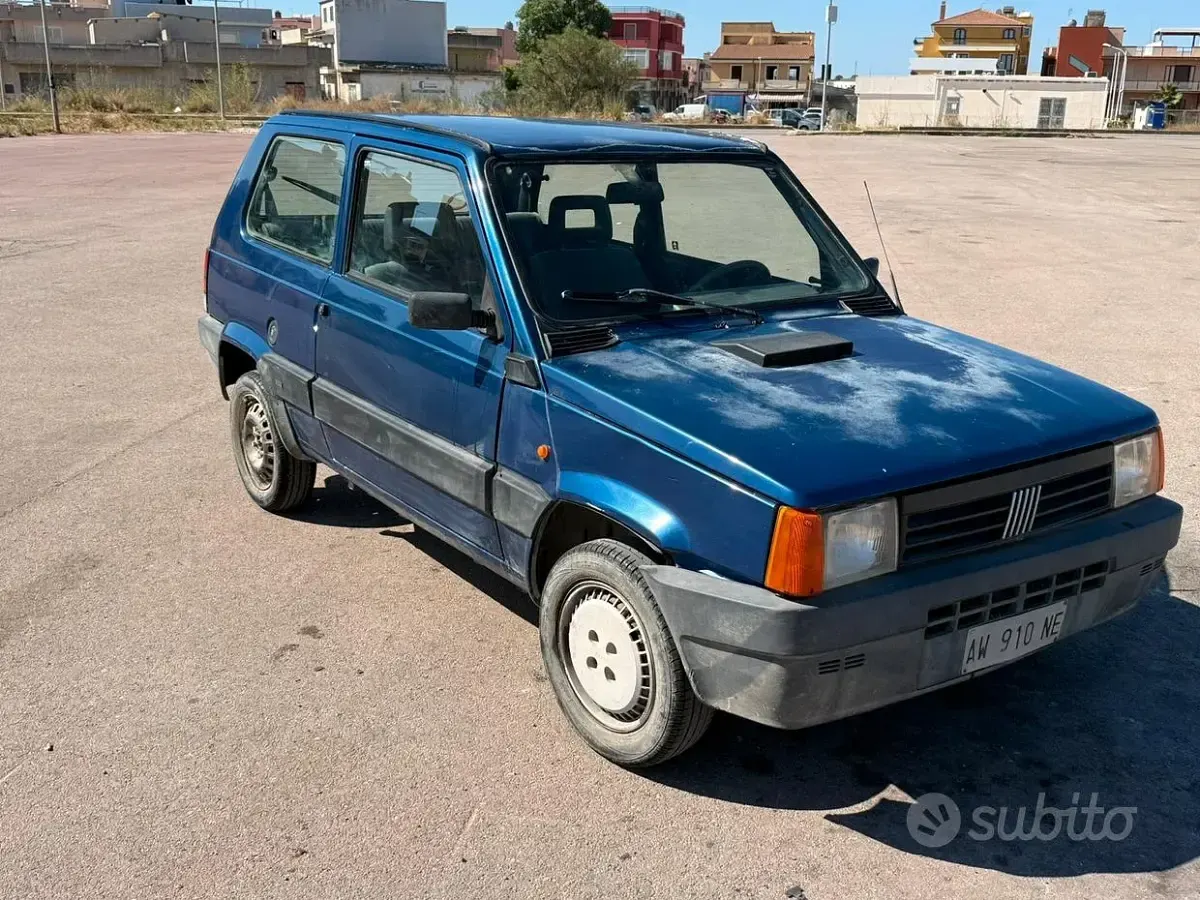 Usata Fiat Panda 39 CV (28 kW) 1998 Bluazzurro Berlina