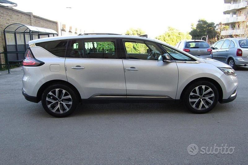 Usata Renault Espace Intens 160 CV (117 kW) 2017 Grigio Monovolume
