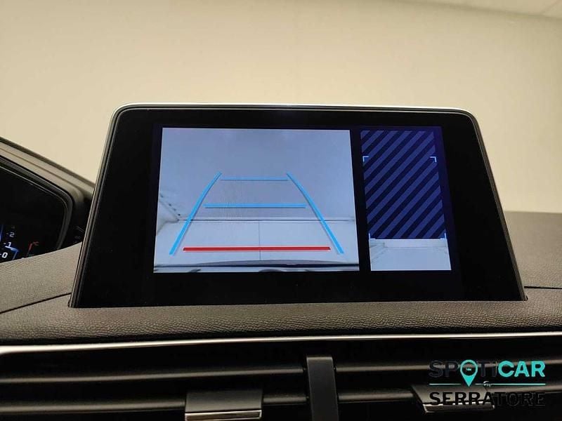 Usata Peugeot 3008 Active 131 CV (96 kW) 2018 Arancione SUV