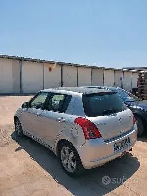 Usata Suzuki Swift GL 75 CV (55 kW) 2008 Grigio Utilitaria