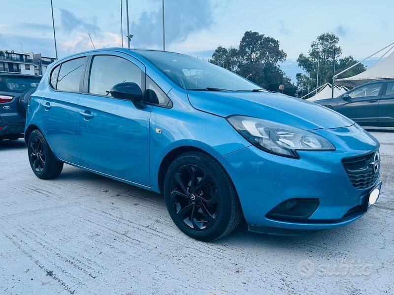 Usata Opel Corsa 69 CV (50 kW) 2019 Blu Berlina