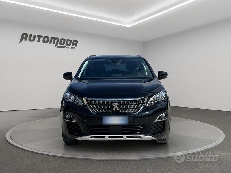 Usata Peugeot 5008 Active 131 CV (96 kW) 2020 Nero SUV