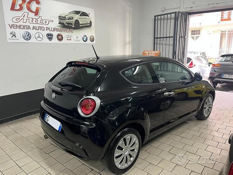 Gebraucht Alfa Romeo MiTo Distinctive 79 PS (58 kW) 2011 Grau Kleinwagen