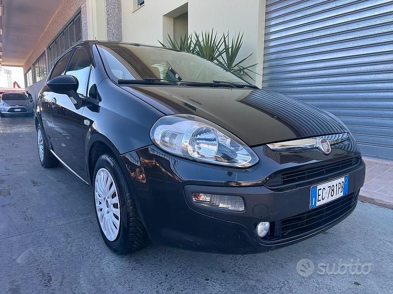 Usata Fiat Punto Evo 75 CV (55 kW) 2010 Nero Utilitaria