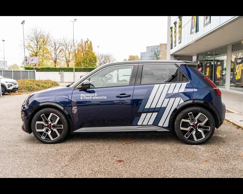 Usata Renault 5 E-Tech Iconic 110 kW (150 CV) 2024 Bestyle berlino (blu notturno + tetto Berlina