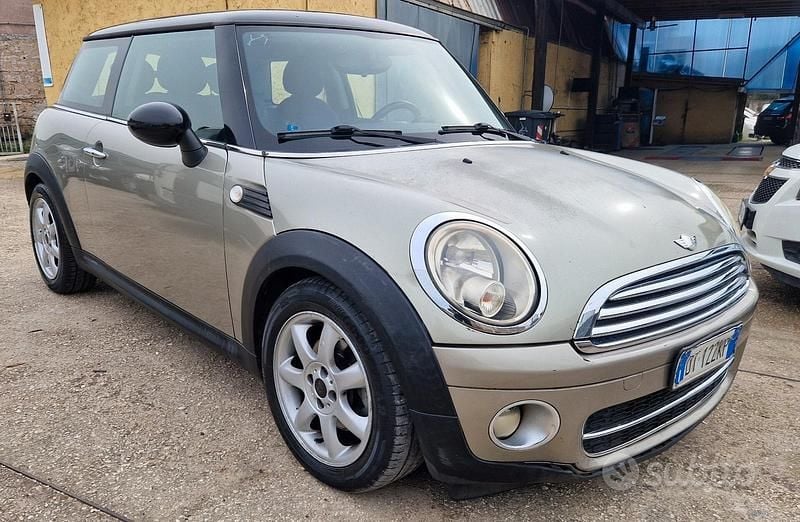 Occasion Mini Cooper D 120 ch (88 kW) 2008 Jaune Citadine