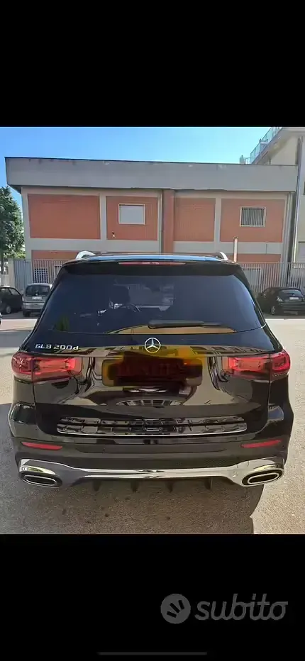 Begagnad Mercedes GLB200 Premium 2020 SUV