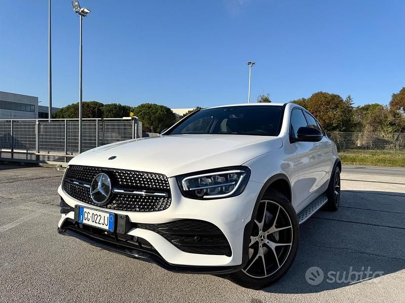 Usata Mercedes GLC220 Premium 194 CV (142 kW) 2021 Bianco Coupé