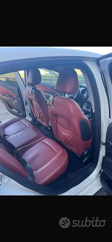 Usata Fiat Bravo 167 CV (122 kW) 2009 Bianco Utilitaria