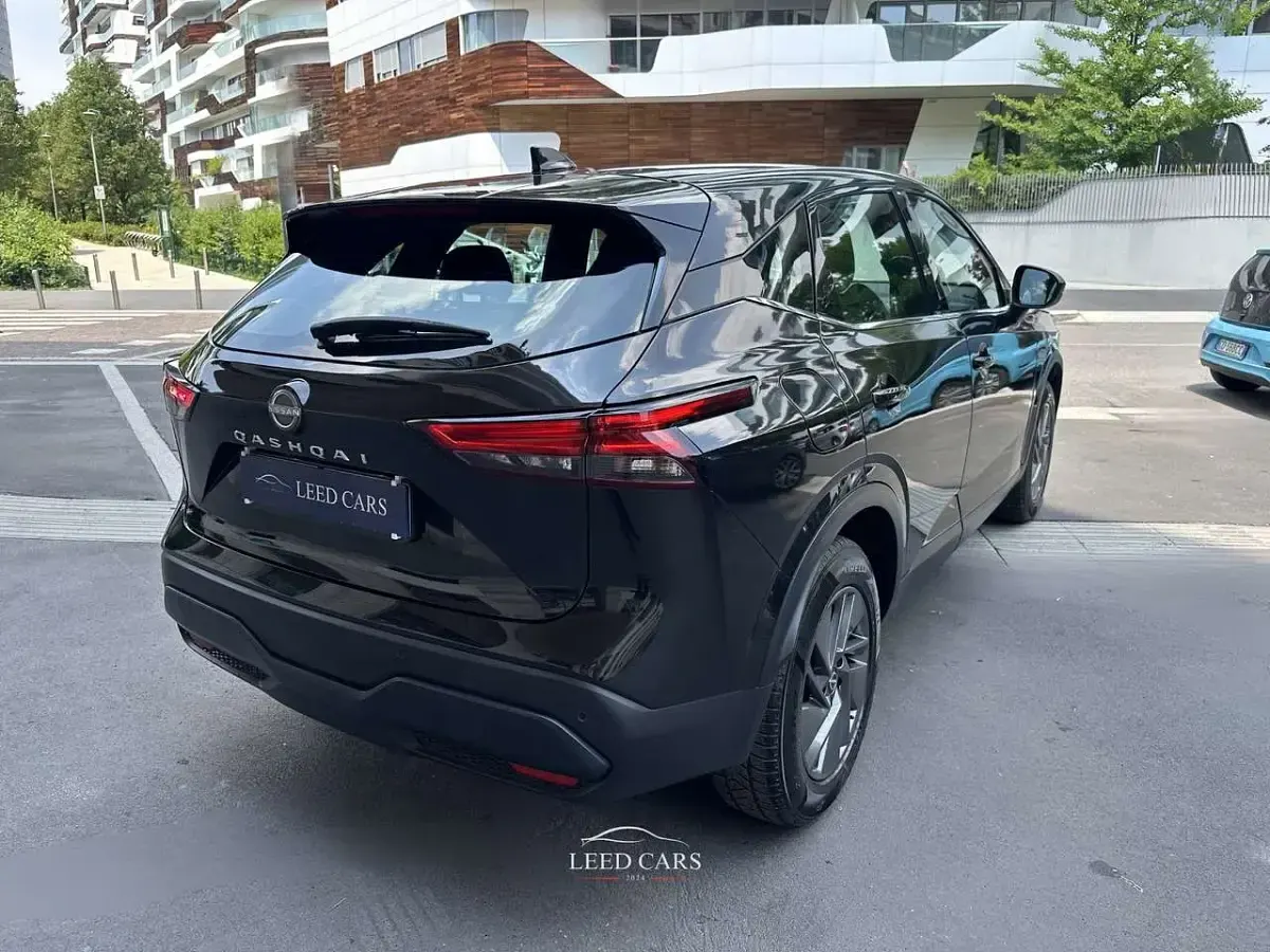 Usata Nissan Qashqai 158 CV (116 kW) 2022 Black metallic SUV