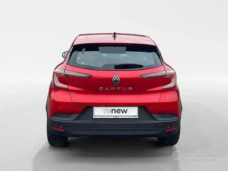 Usata Renault Captur Evolution 91 CV (66 kW) 2025 Rosso SUV