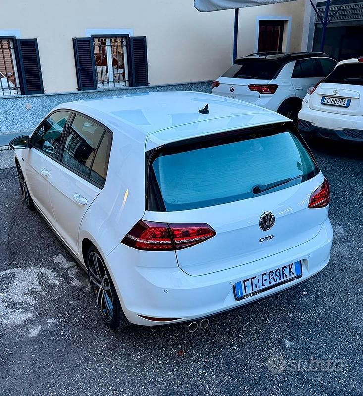 Usata VW Golf VII GTD 184 CV (135 kW) 2016 Bianco Station wagon