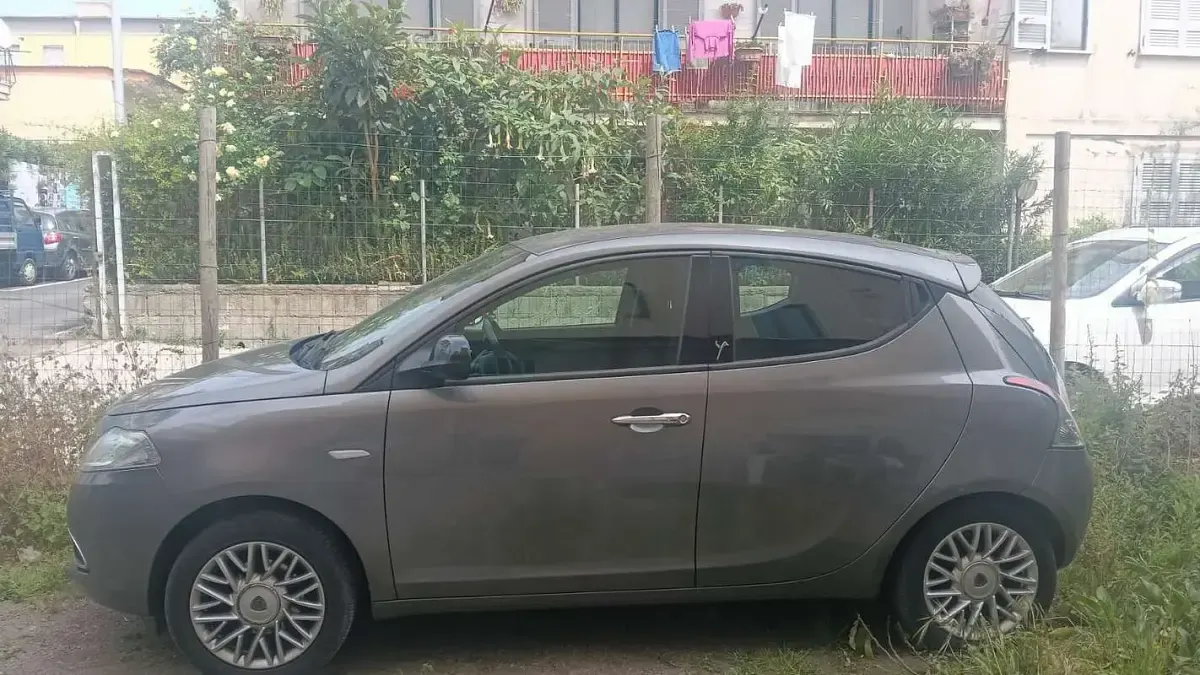 Usata Lancia Ypsilon S 95 CV (69 kW) 2014 Utilitaria