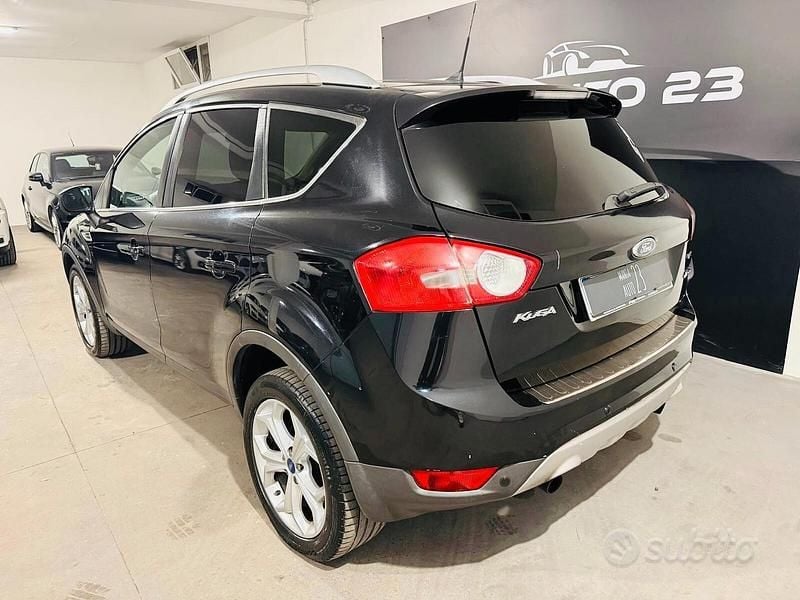 Usata Ford Kuga Titanium 163 CV (119 kW) 2011 Nero SUV