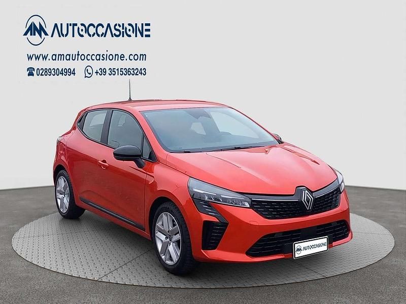Usata Renault Clio V Evolution 101 CV (74 kW) 2024 Arancione Berlina