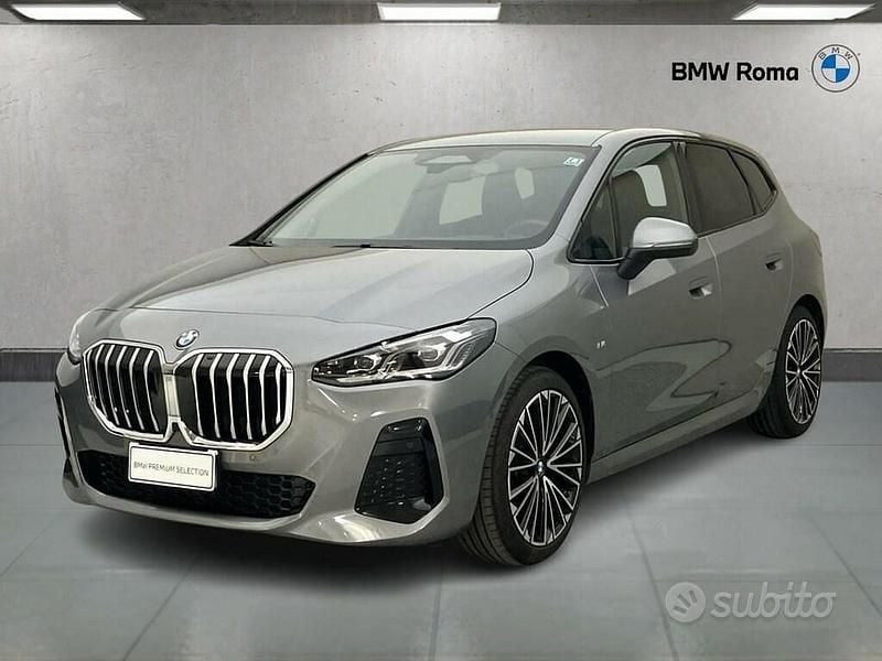 Usata BMW 218 Active Tourer Comfort Edition 150 CV (110 kW) 2024 Skyscraper grey metallic Monovolume