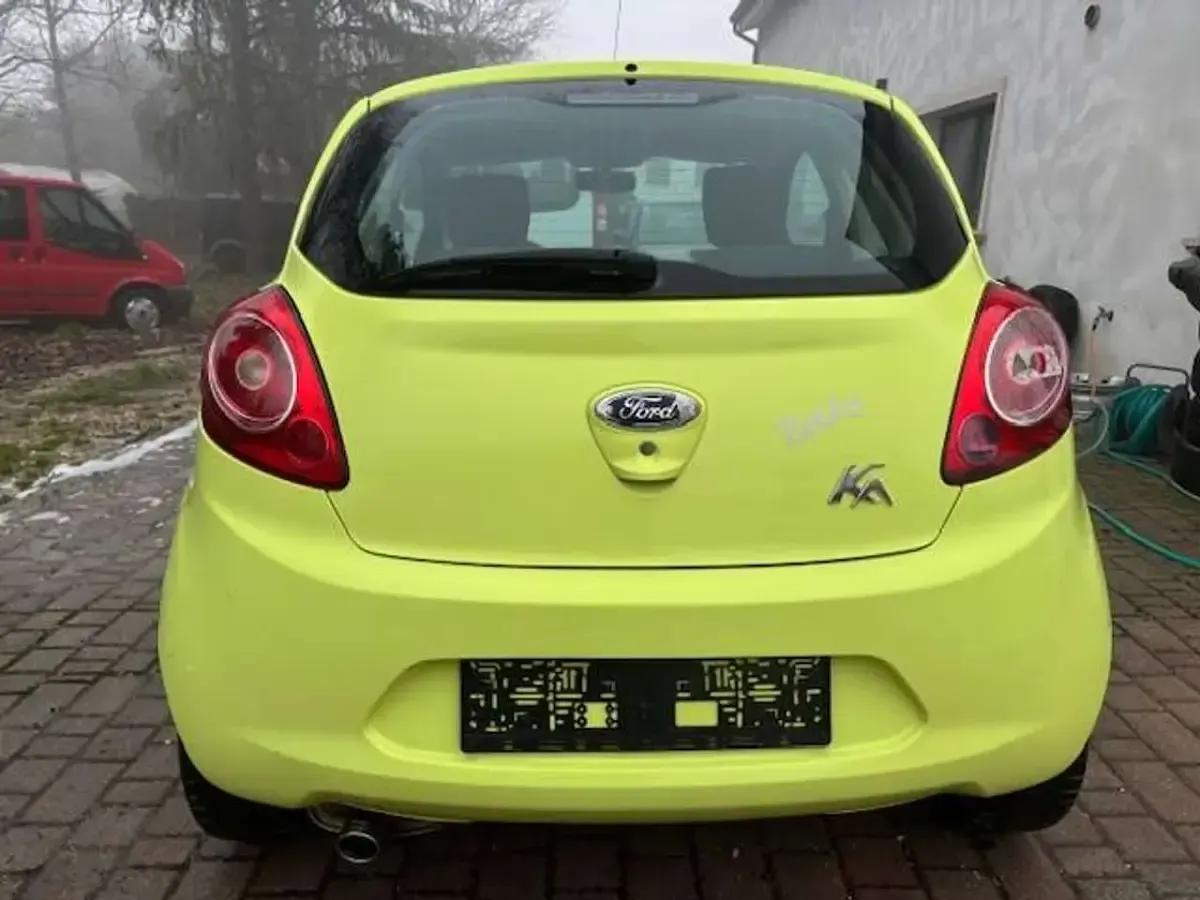 Usata Ford Ka Titanium 69 CV (50 kW) 2012 Giallo Utilitaria