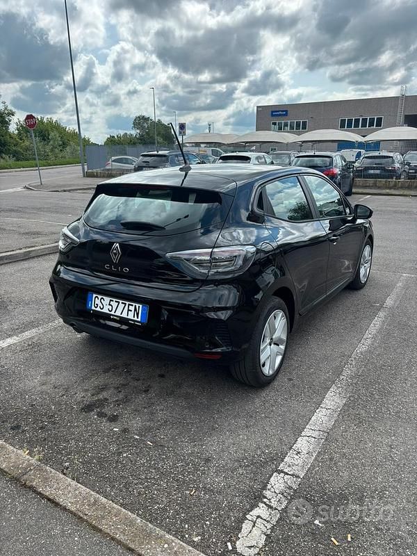 Usata Renault Clio V Evolution 101 CV (74 kW) 2024 Nero Berlina