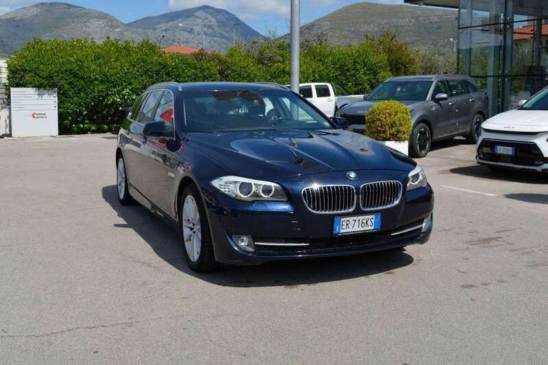 Blu Usata 2013 BMW 520 Station wagon | 7900 € (Super prezzo) - Immagine 1/4