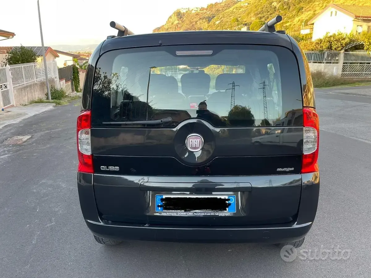 Usata Fiat Qubo Trekking 95 CV (69 kW) 2011 Grigio Monovolume