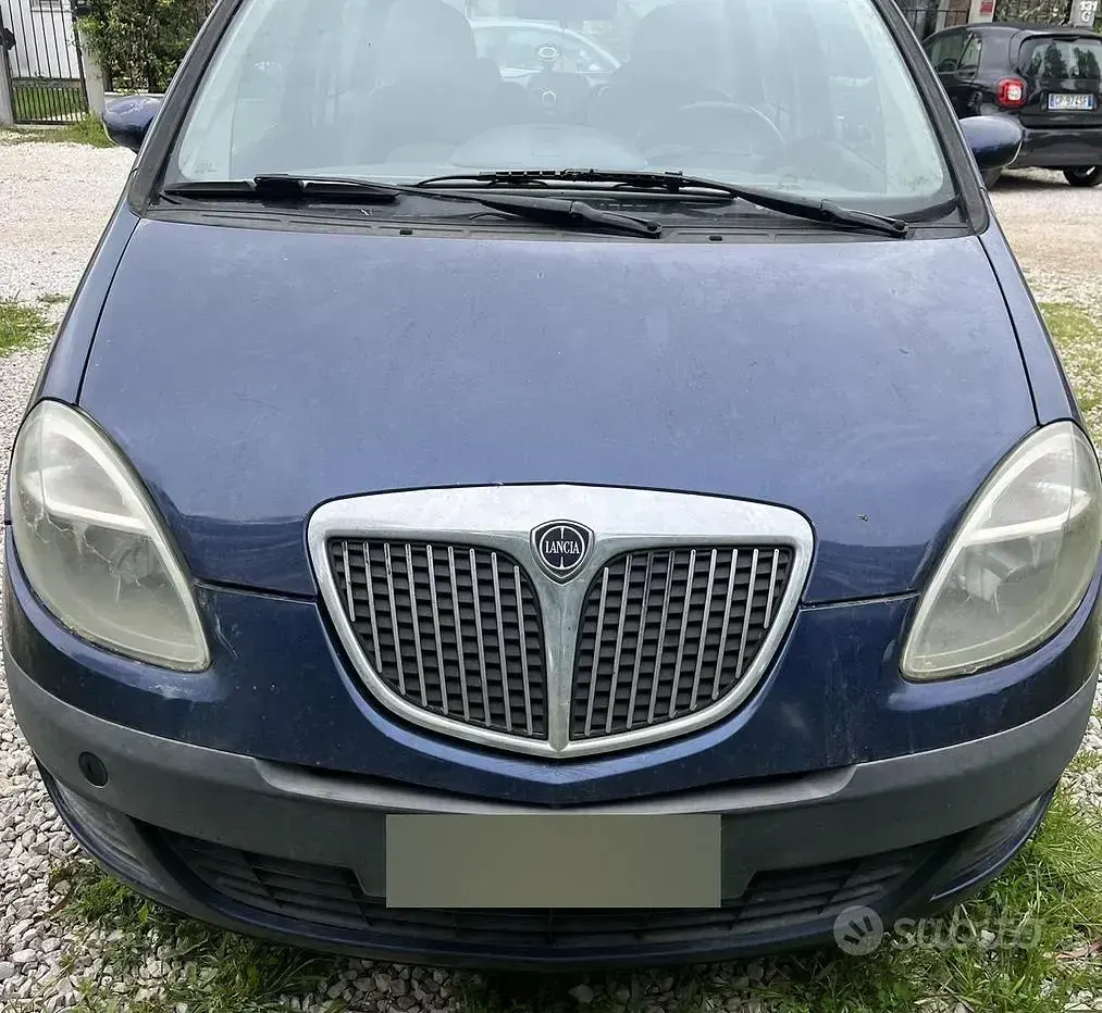 Usata Lancia Musa 100 CV (73 kW) 2007 Blu Monovolume