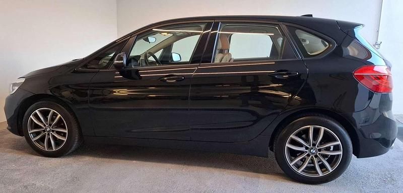 Nero Usata 2016 BMW 214 Active Tourer Advantage Monovolume | 14.600 € (Molto cara) - Immagine 1/4