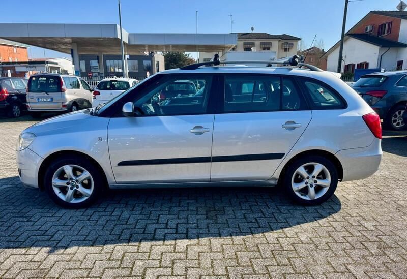 Usata Skoda Fabia Comfort 86 CV (63 kW) 2008 Grigio Utilitaria