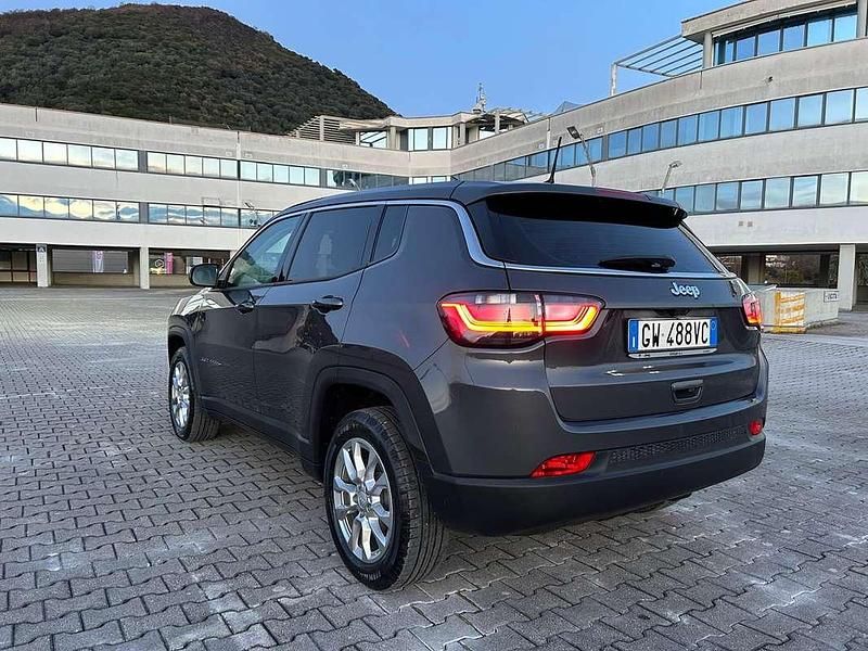 Usata Jeep Compass Longitude 131 CV (96 kW) 2024 Grigio SUV