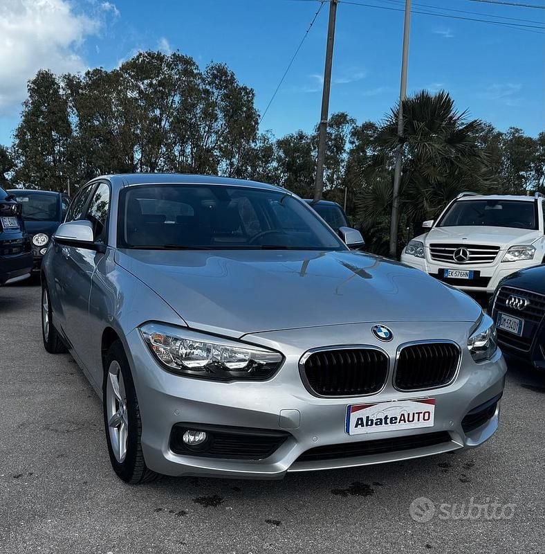 Usata BMW 116 Sport Line 115 CV (84 kW) 2018 Grigio Utilitaria