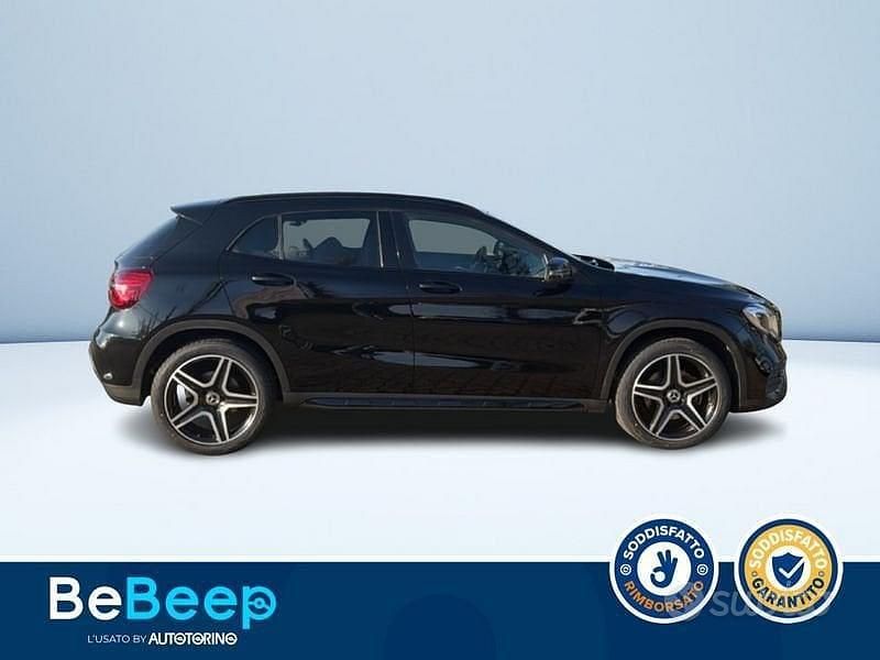 Usata Mercedes GLA220 Premium 170 CV (125 kW) 2019 Nero pastello SUV
