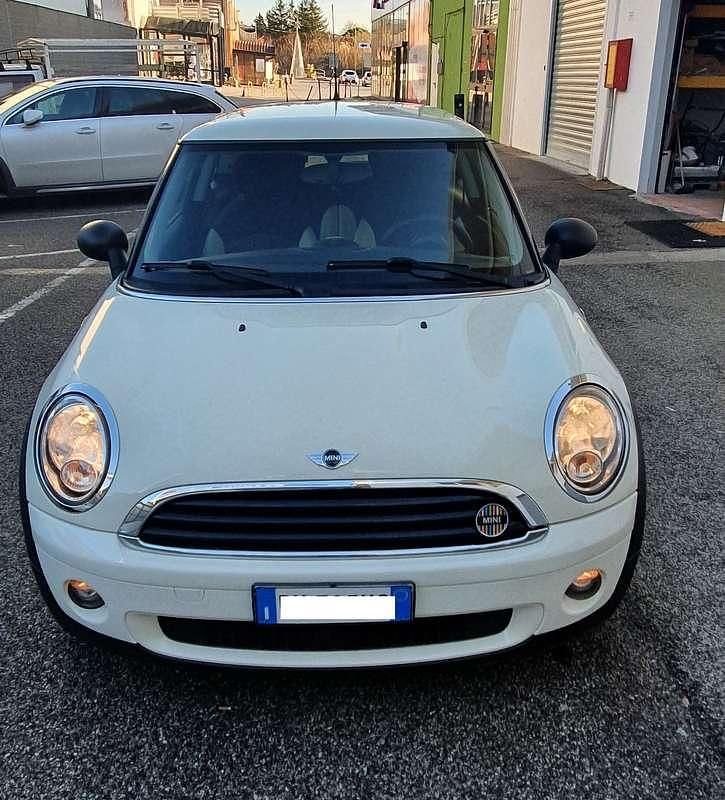 Begagnad Mini ONE 95 HK (69 kW) 2009 Beige Halvkombi