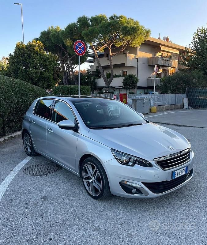 Usata Peugeot 308 GT-line 115 CV (84 kW) 2014 Grigio Berlina