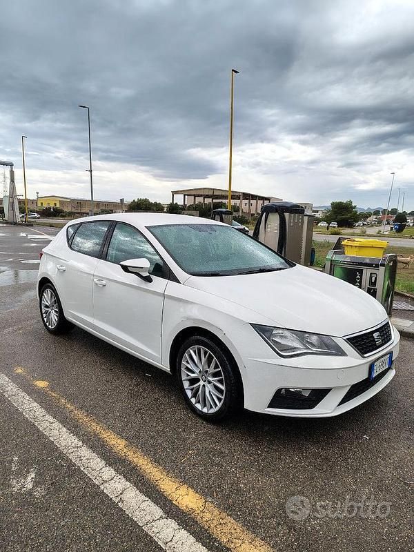 Usata Seat Leon 115 CV (84 kW) 2016 Bianco Berlina