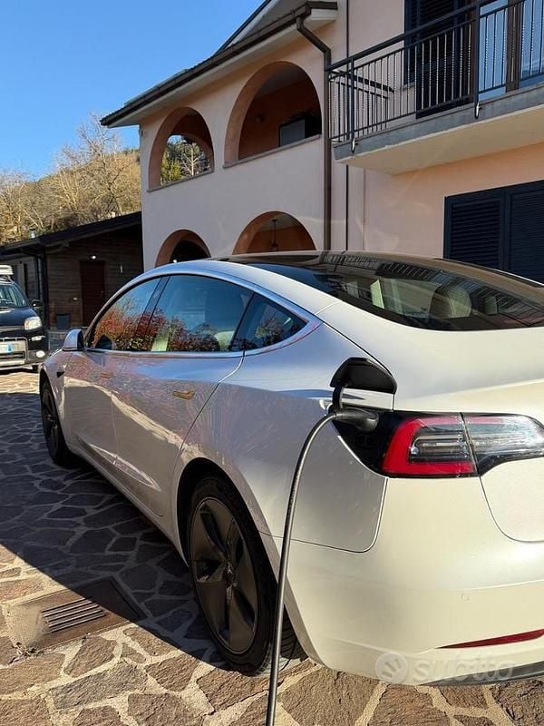 Usata Tesla Model 3 2020 Bianco Berlina