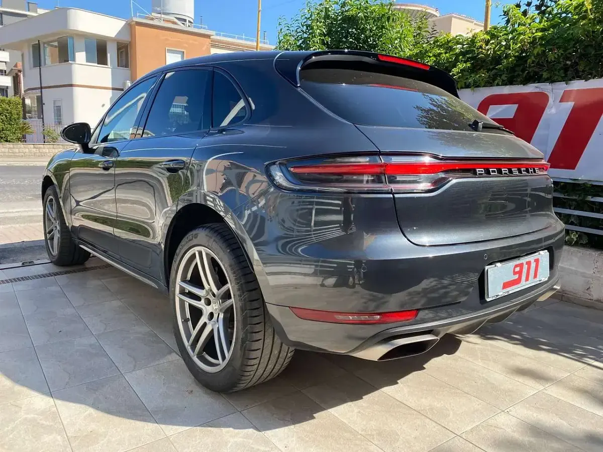 Usata Porsche Macan 245 CV (180 kW) 2019 Grigio SUV