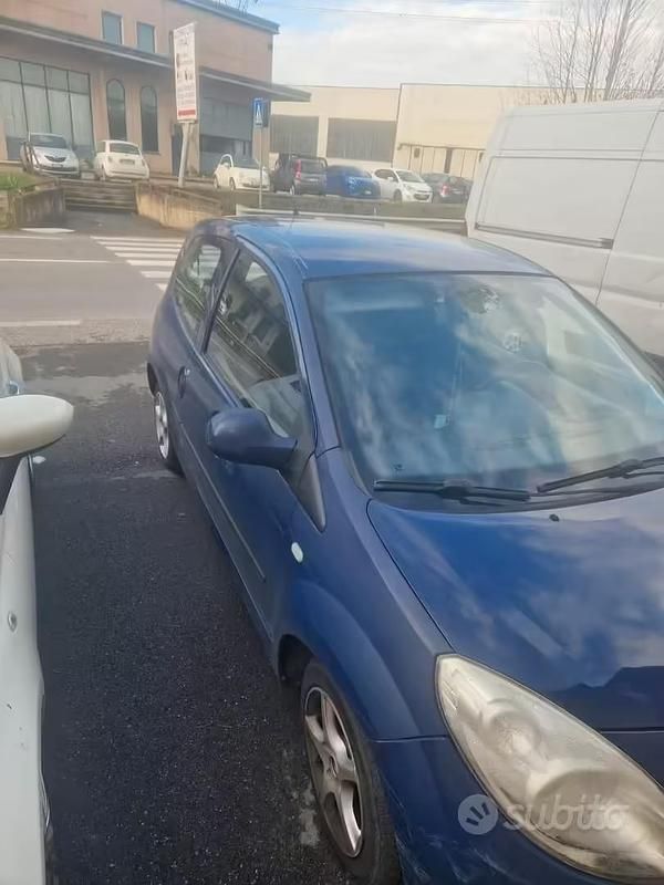 Usata Renault Twingo 58 CV (42 kW) 2008 Blu Utilitaria