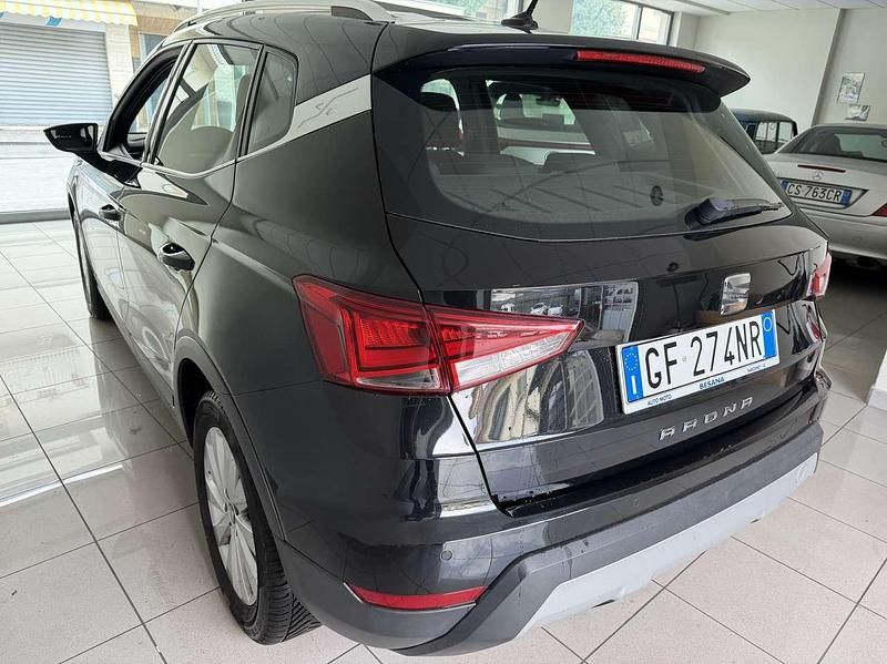Usata Seat Arona Xperience 110 CV (80 kW) 2021 Nero SUV