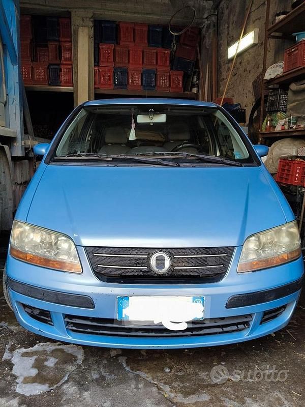 Usata 2004 Fiat Idea Monovolume | 1000 € (Super prezzo) - Immagine 1/4