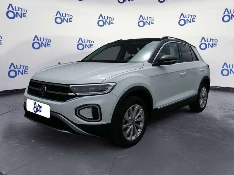 Bianco Usata 2023 VW T-Roc Style SUV | 25.290 € (Buon prezzo) - Immagine 1/3