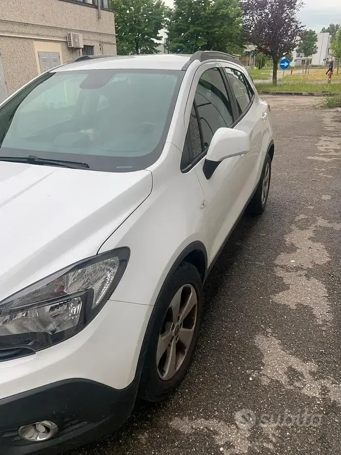 Usata Opel Mokka 140 CV (102 kW) 2016 Bianco SUV