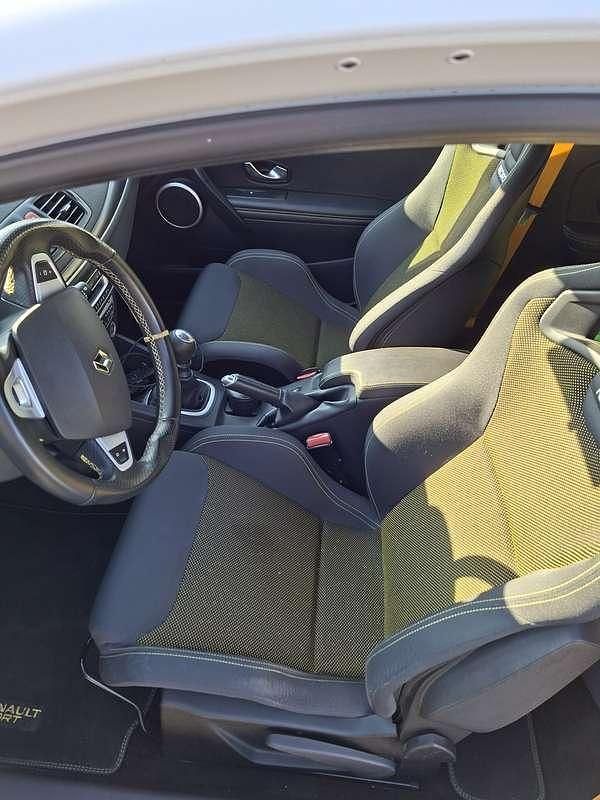 Usata Renault Mégane Coupé R.S. 250 CV (183 kW) 2010 Bianco Coupé