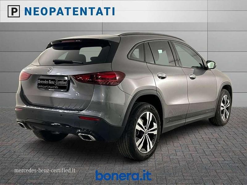 Usata Mercedes GLA180 Advanced Plus 116 CV (85 kW) 2024 Grigio SUV