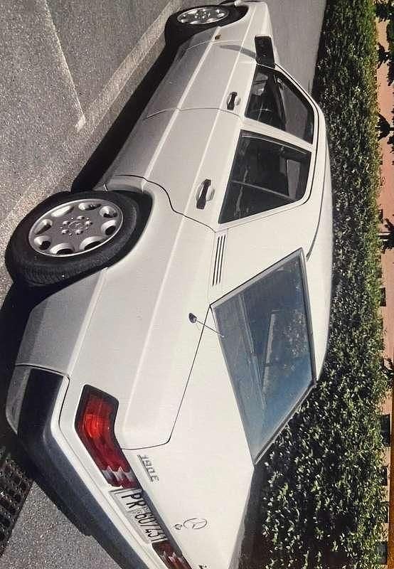 Usata Mercedes 190 122 CV (89 kW) 1992 Bianco Berlina