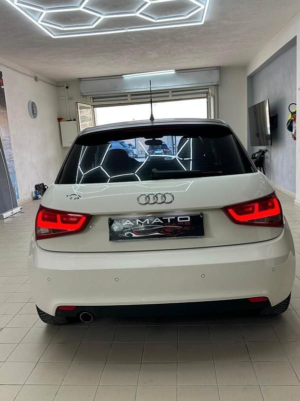 Usata Audi A1 Ambition 89 CV (65 kW) 2014 Bianco Utilitaria