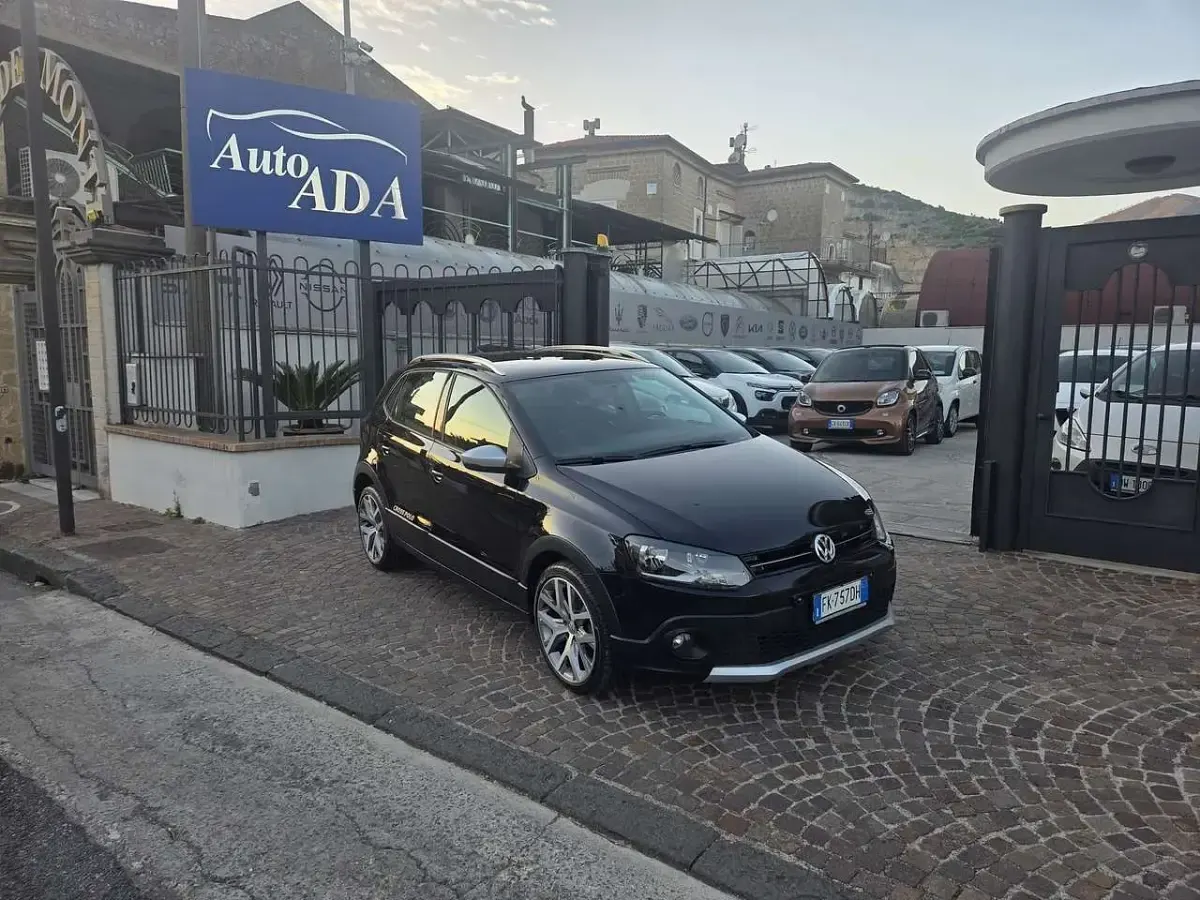 Usata VW Polo Cross 90 CV (66 kW) 2017 Nero Utilitaria