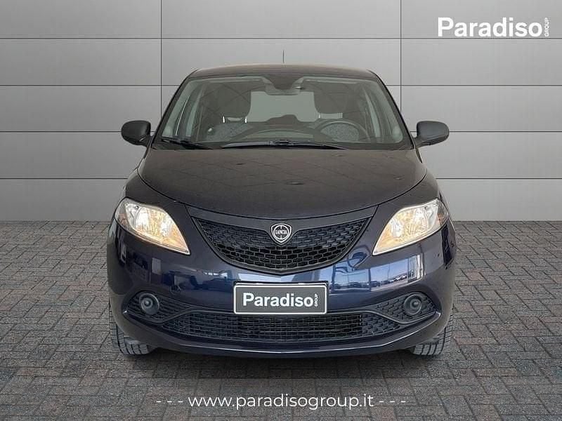 Usata Lancia Ypsilon 69 CV (50 kW) 2021 Blu Utilitaria