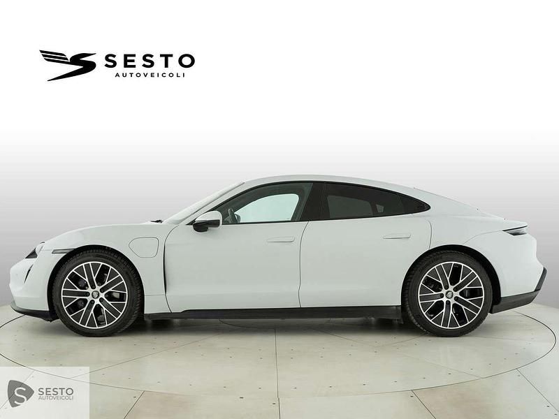 Usata Porsche Taycan 239 kW (326 CV) 2022 Bianco Berlina