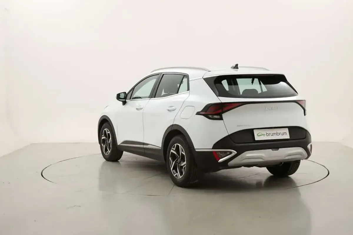 Usata Kia Sportage 136 CV (100 kW) 2022 Bianco SUV