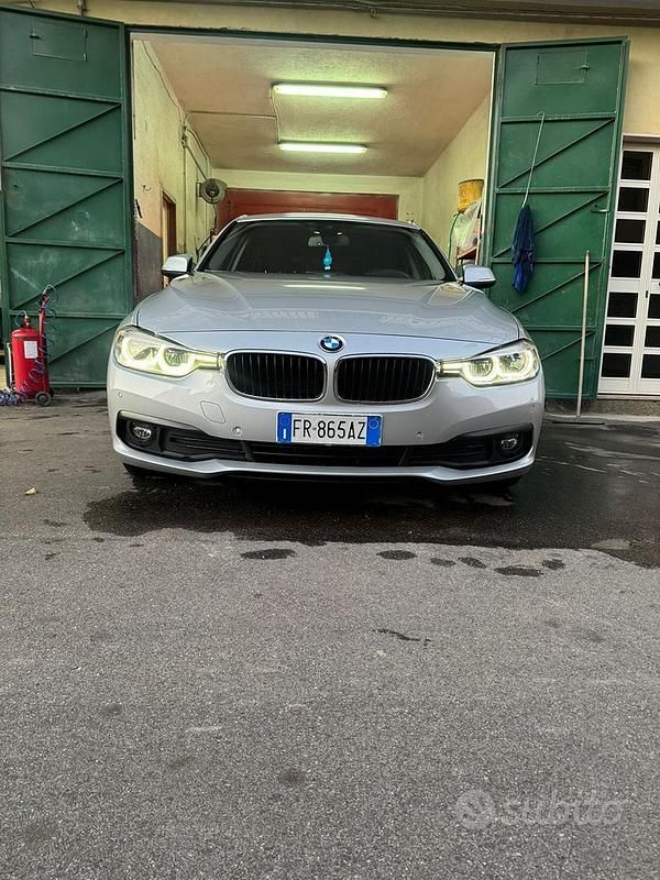 Usata BMW 318 150 CV (110 kW) 2018 Grigio Station wagon