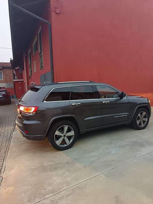 Usata Jeep Grand Cherokee Overland 241 CV (177 kW) 2013 SUV